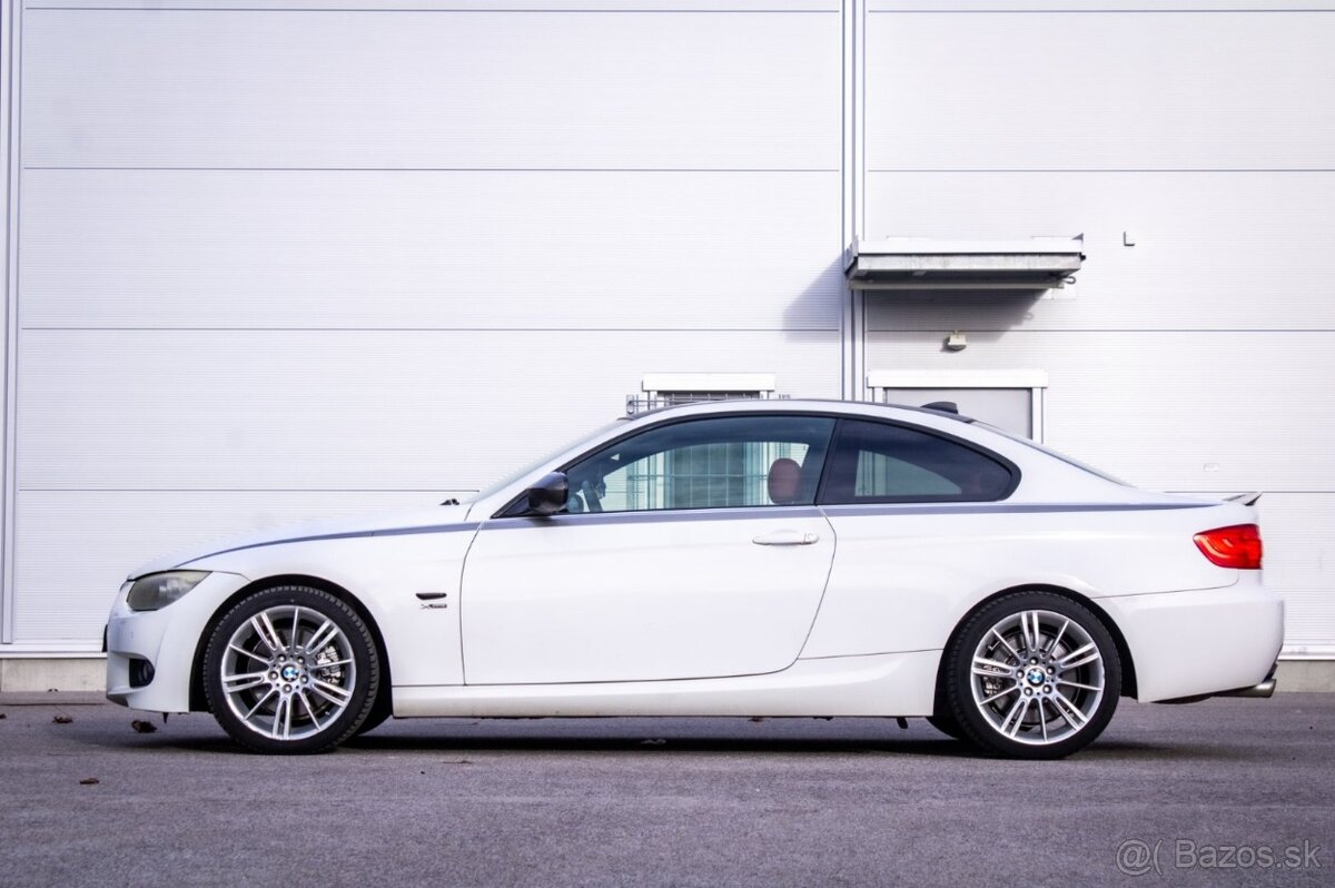 BMW E92 330d xDrive 180kw AT/6 2010 - 8