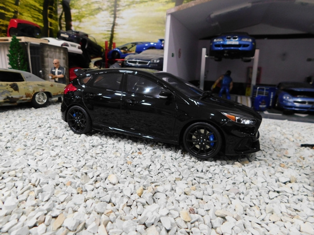 model auta Ford Focus RS Mk3 Otto mobile 1:18 - 8