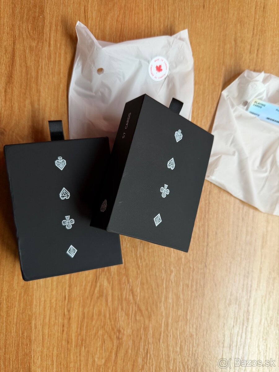 Dbrand robot city hracie karty - 8