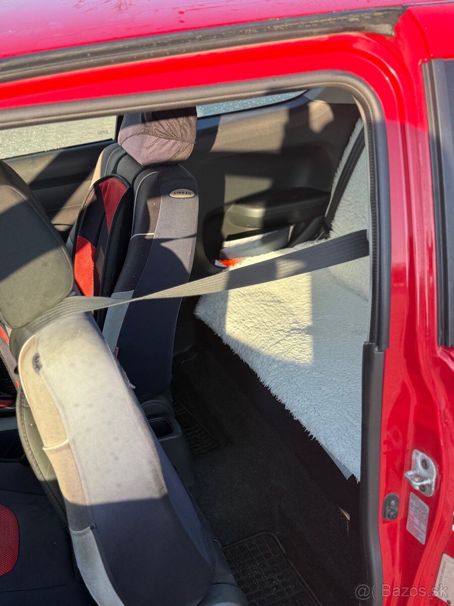 Suzuky swift - 8