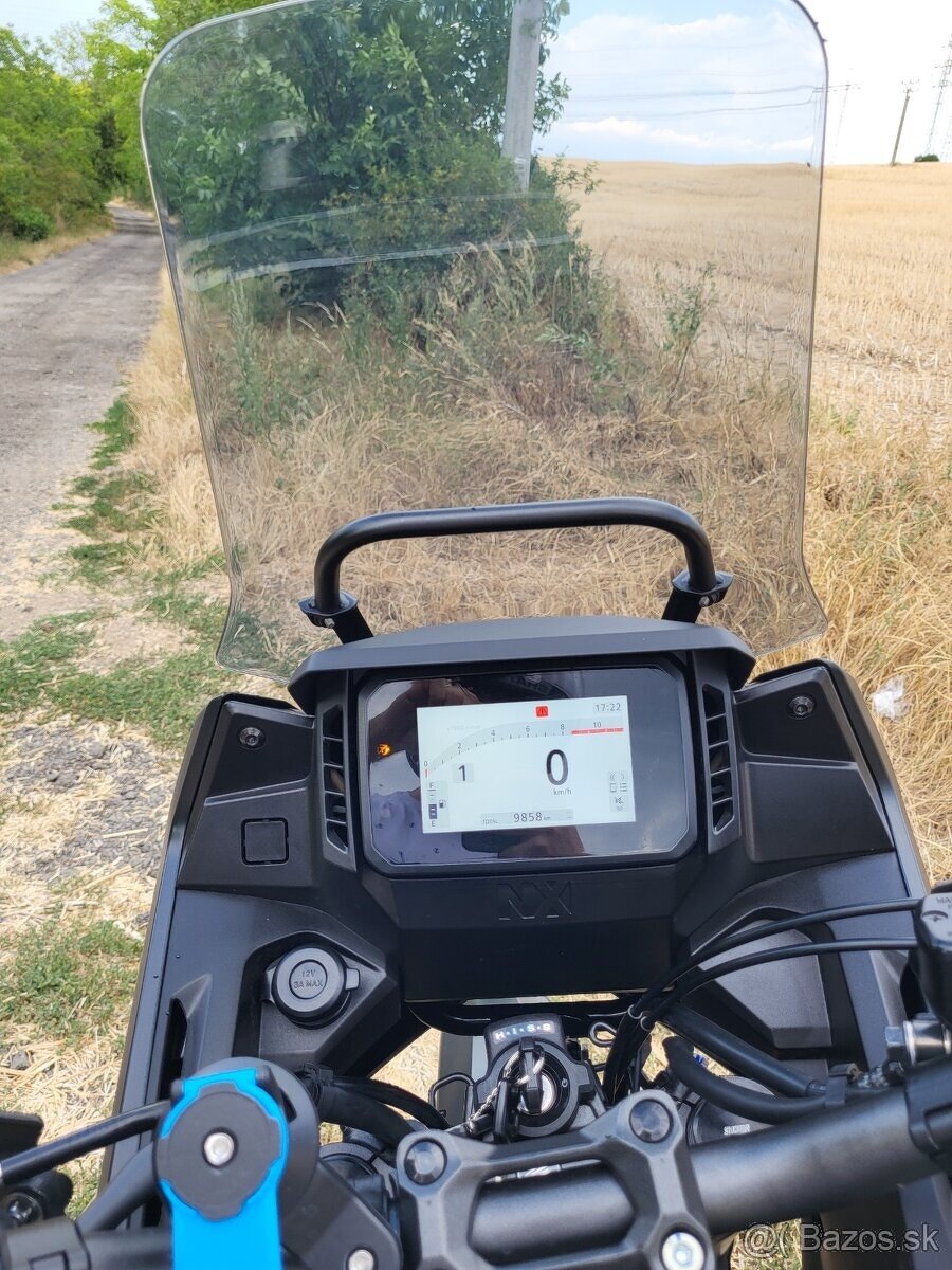 Honda NX500, 2024 - 8
