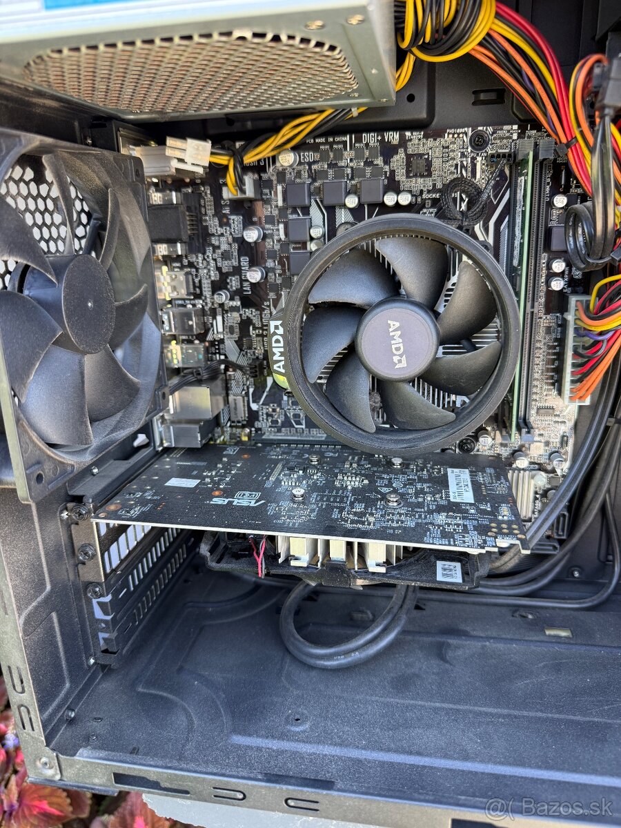 Počítač LYNX AMD RYZEN 5 SIXCORE - 8