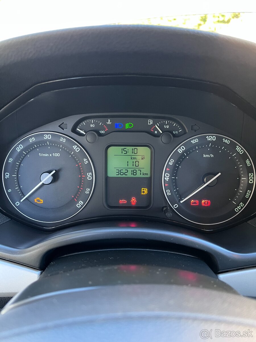 Škoda Octavia II 1.9 TDI 77 kW - 8