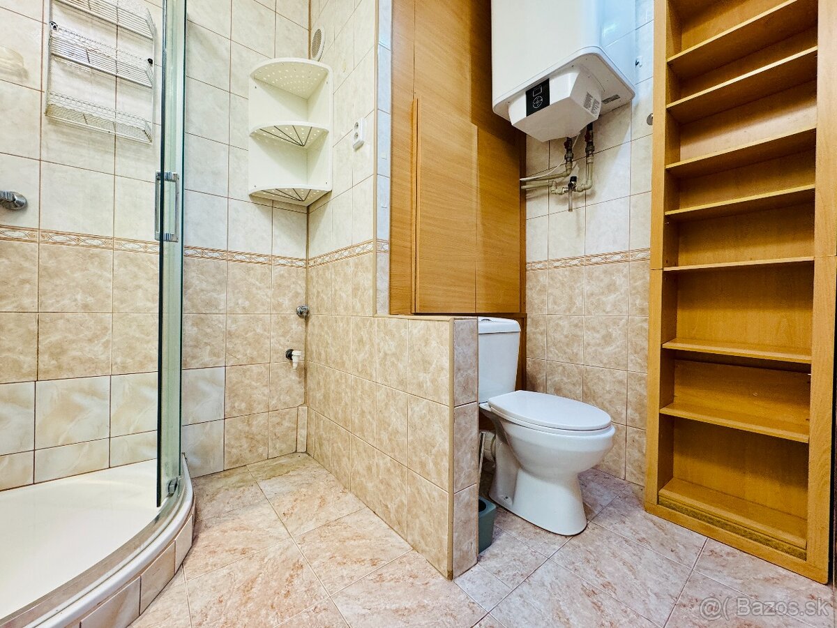 3,5 izbový byt s loggiou v centre mesta Bardejov, Dlhý rad - 8