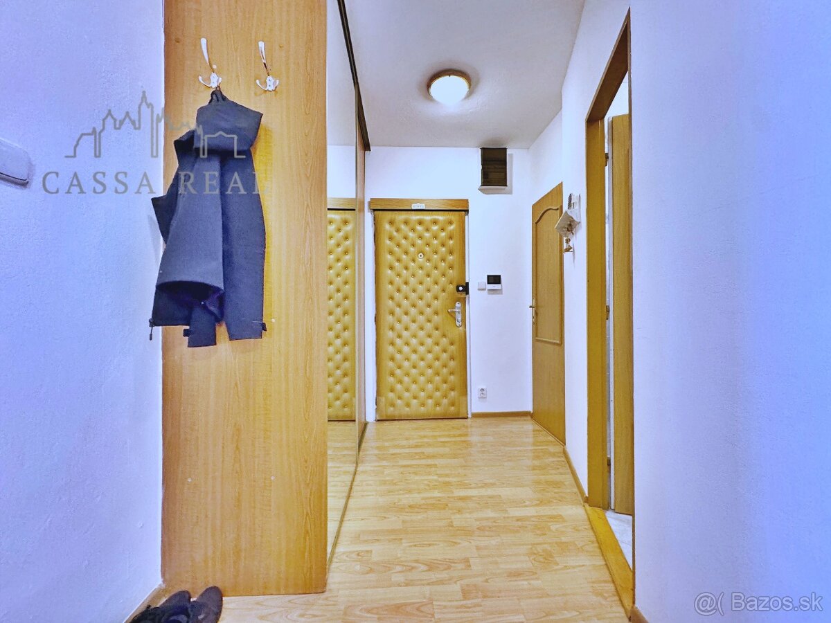 3-izbový byt na Užhorodskej ulici, 68m2, zariadený - 8