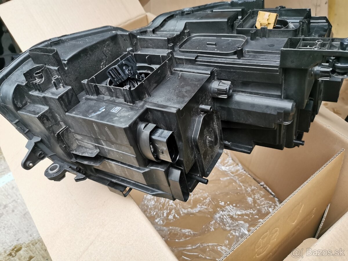 VW TIGUAN 16-20 PREDNY NARAZNIK+MASKA - 8