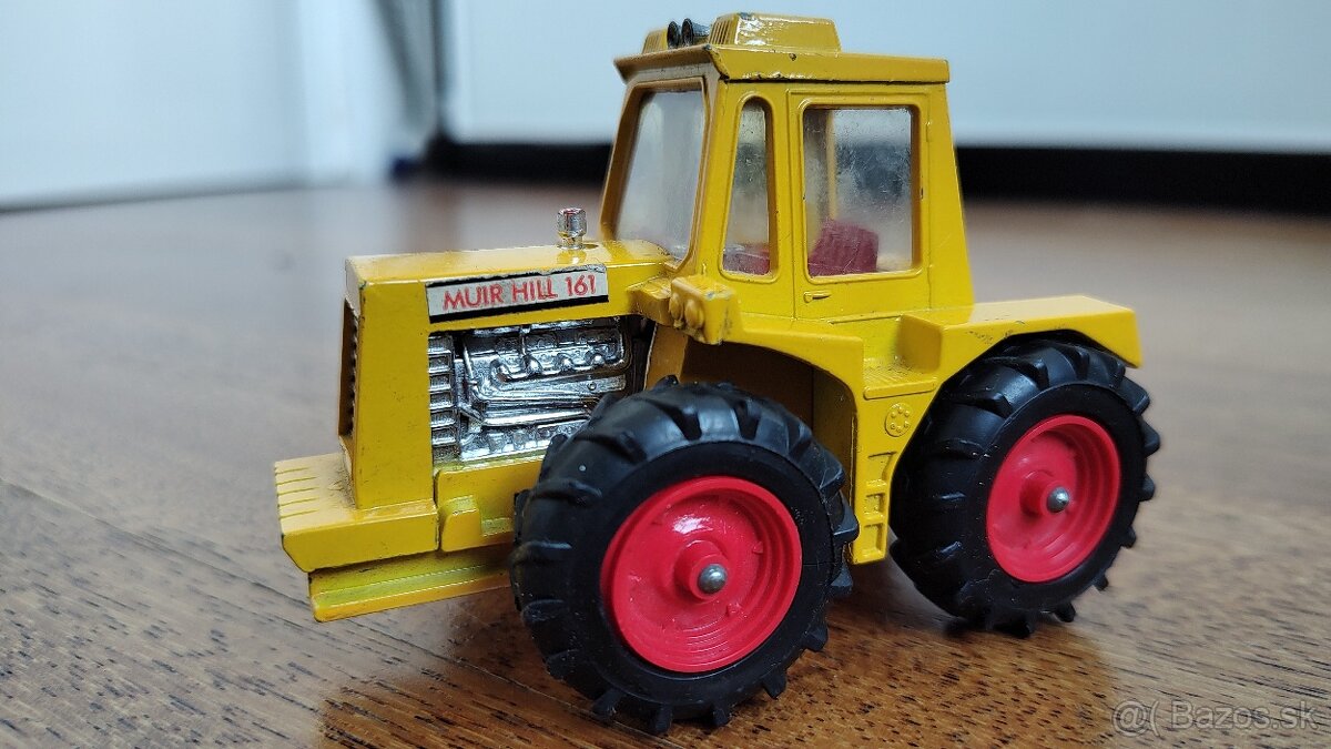 Dinky Corgi Matchbox - 8