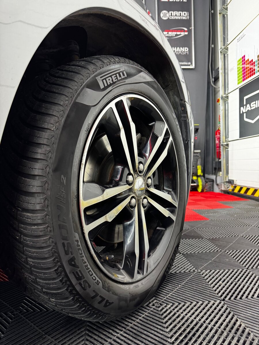 Dodge Charger R/T 5,7L HEMI - 8