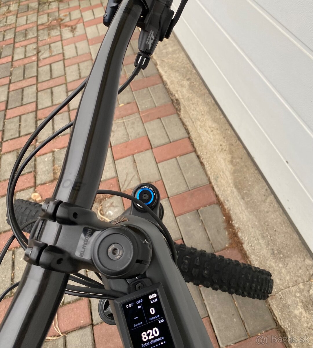 Karbónový Trek Rail 9.8 XT Project One - 8