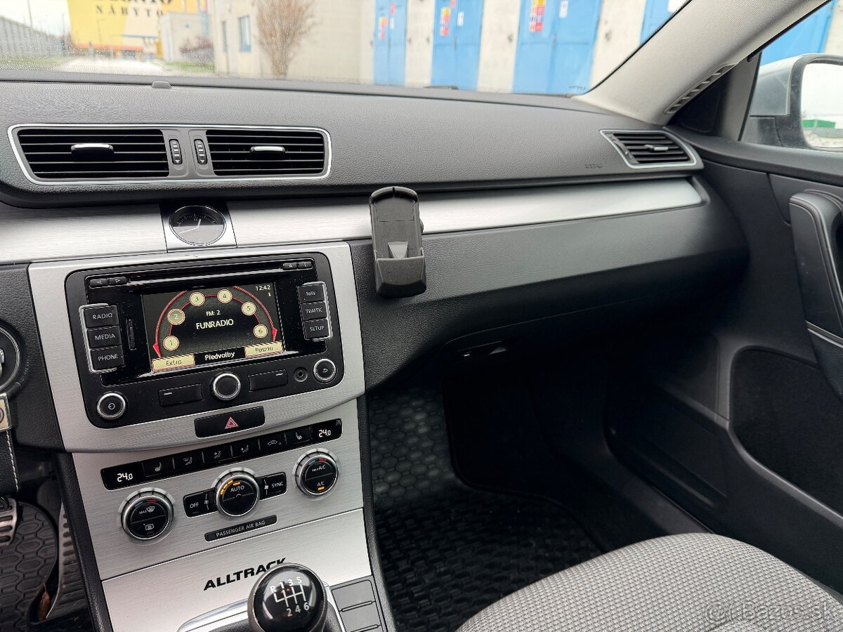 Volkswagen Passat Alltrack B7 - 8