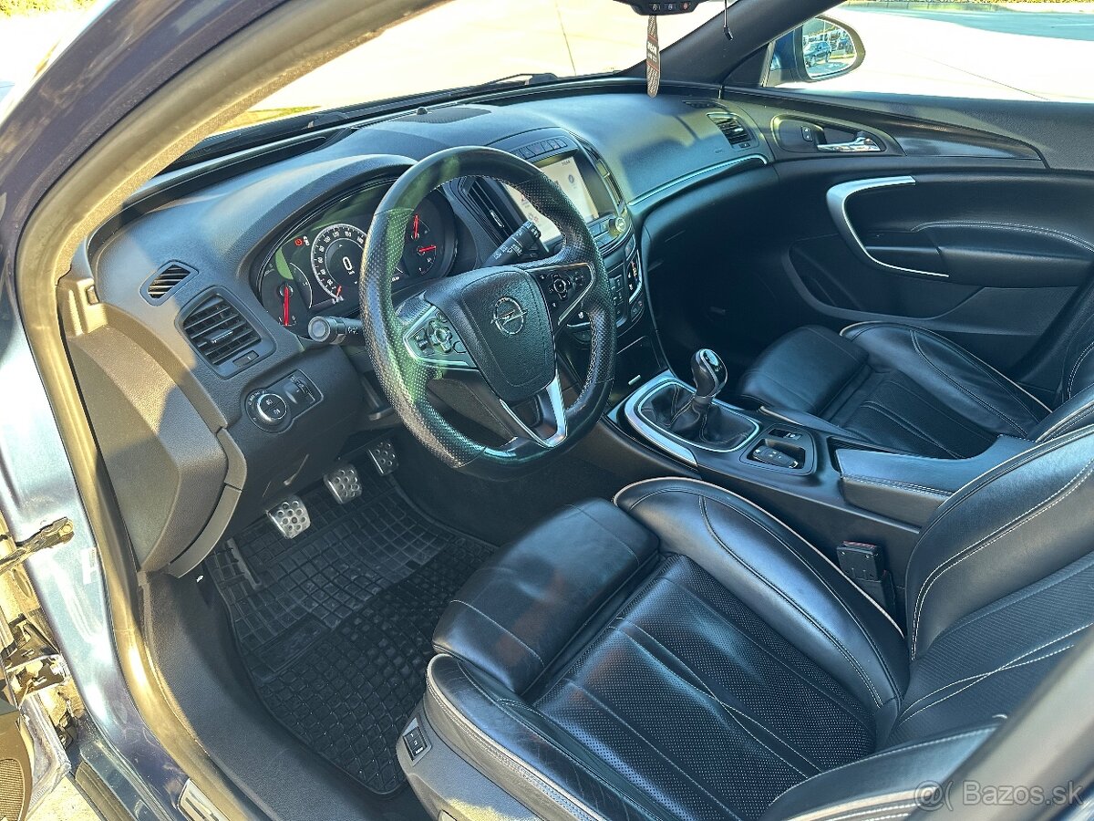 Opel Insignia OPC Sports tourer 2.0 TDCI - 8