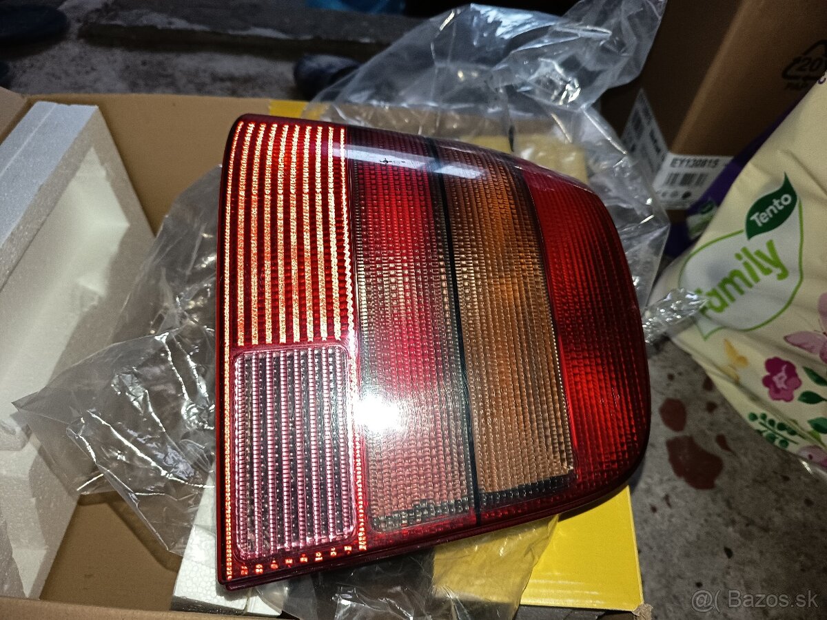 Zadné svetlá golf4 - 8