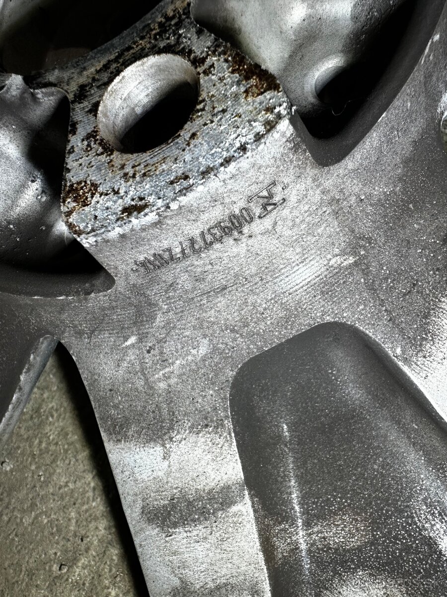 Predám elektrony 5x112 16” - 8