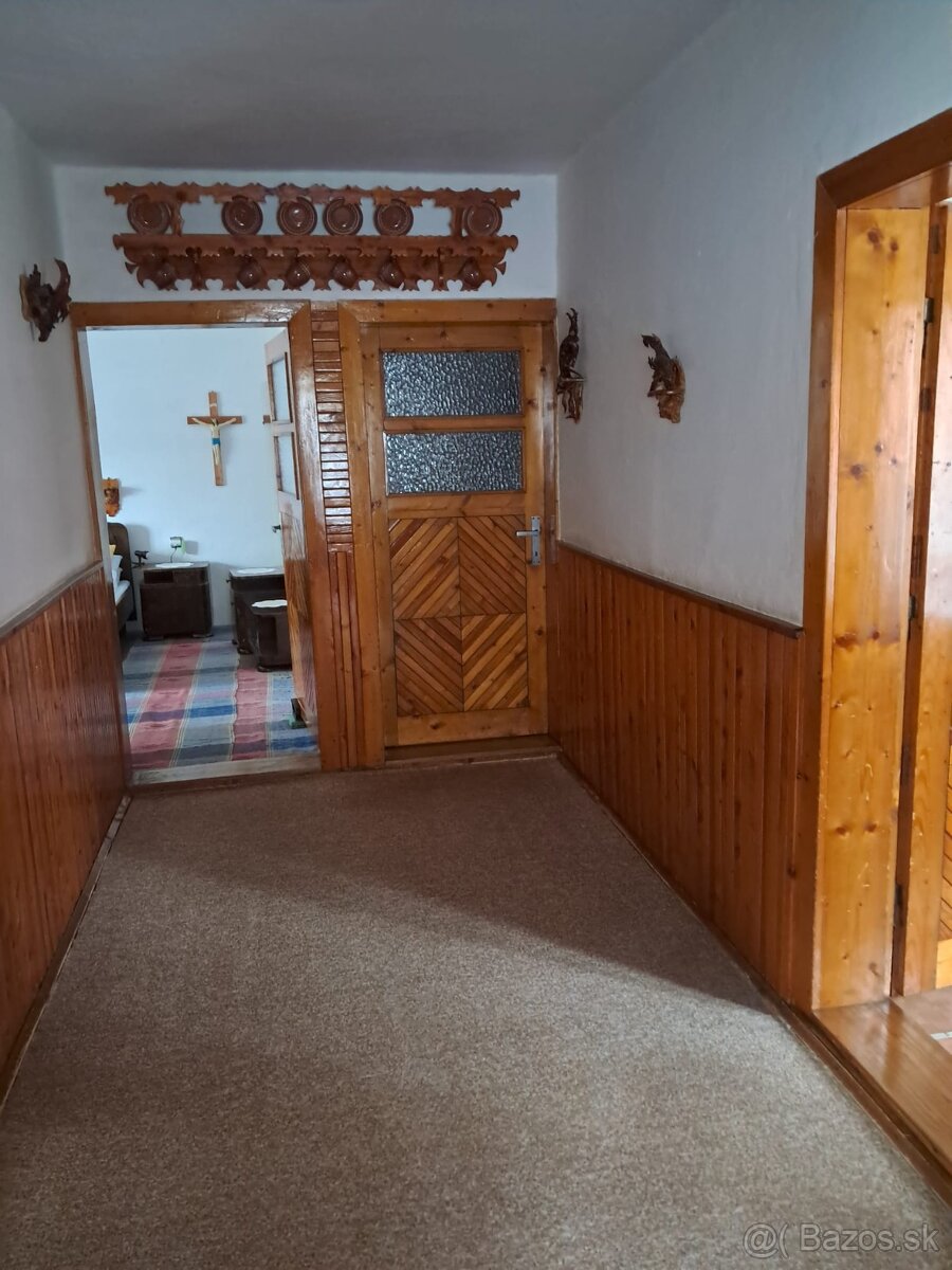 CHALUPA v rekreačnej oblasti ZÁZRIVÁ - 5km od Terchovej - 8