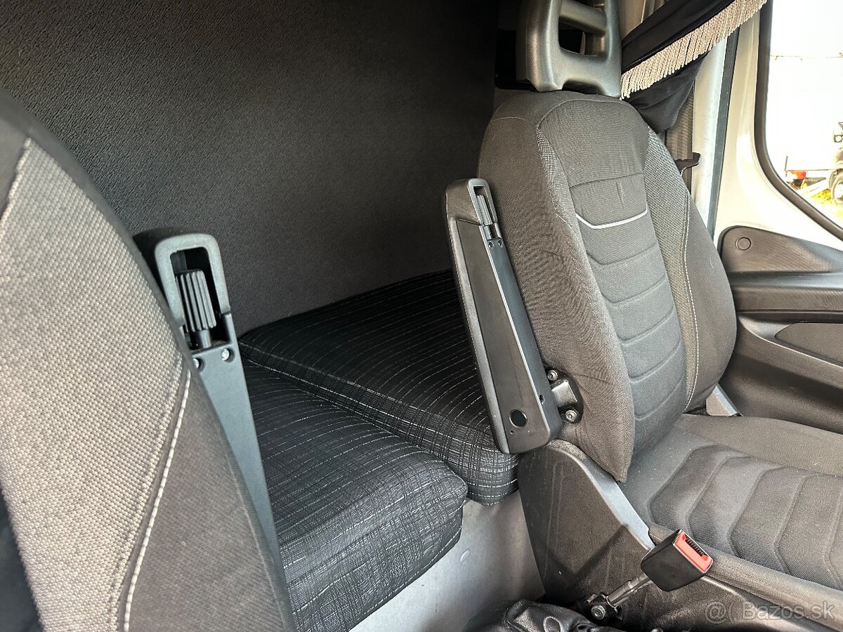 Iveco daily 35s18 automat twincab 10pal - 8