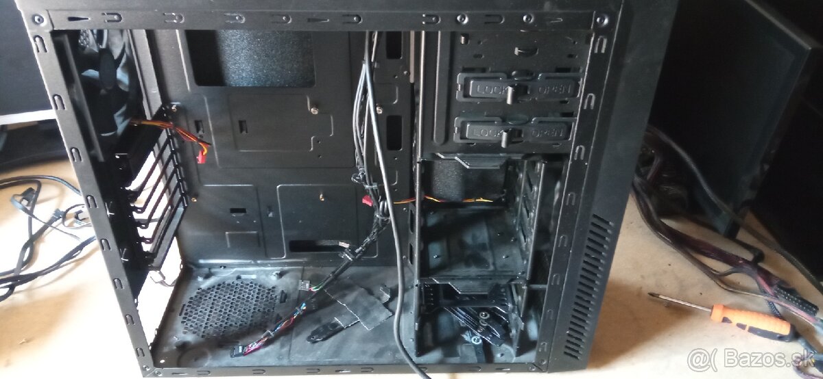 Cooler Master Centurion Silencio 550 pc skrinka - 8