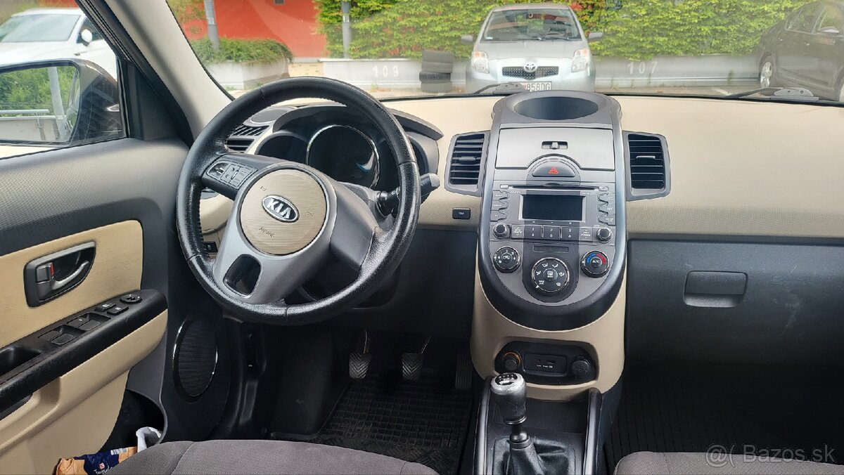 Kia Soul 1,6 93kW - 8