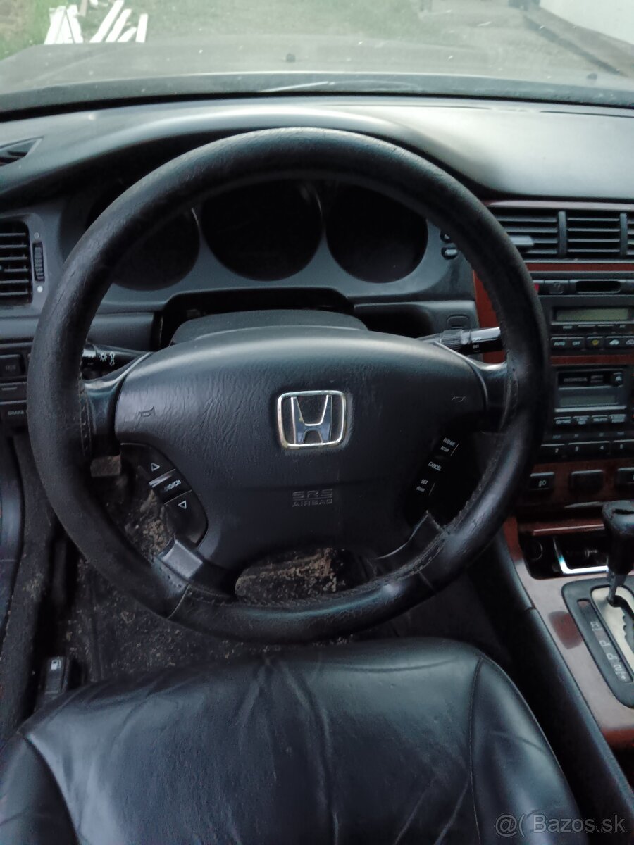Honda legend 3.5i V6 151kw - 8