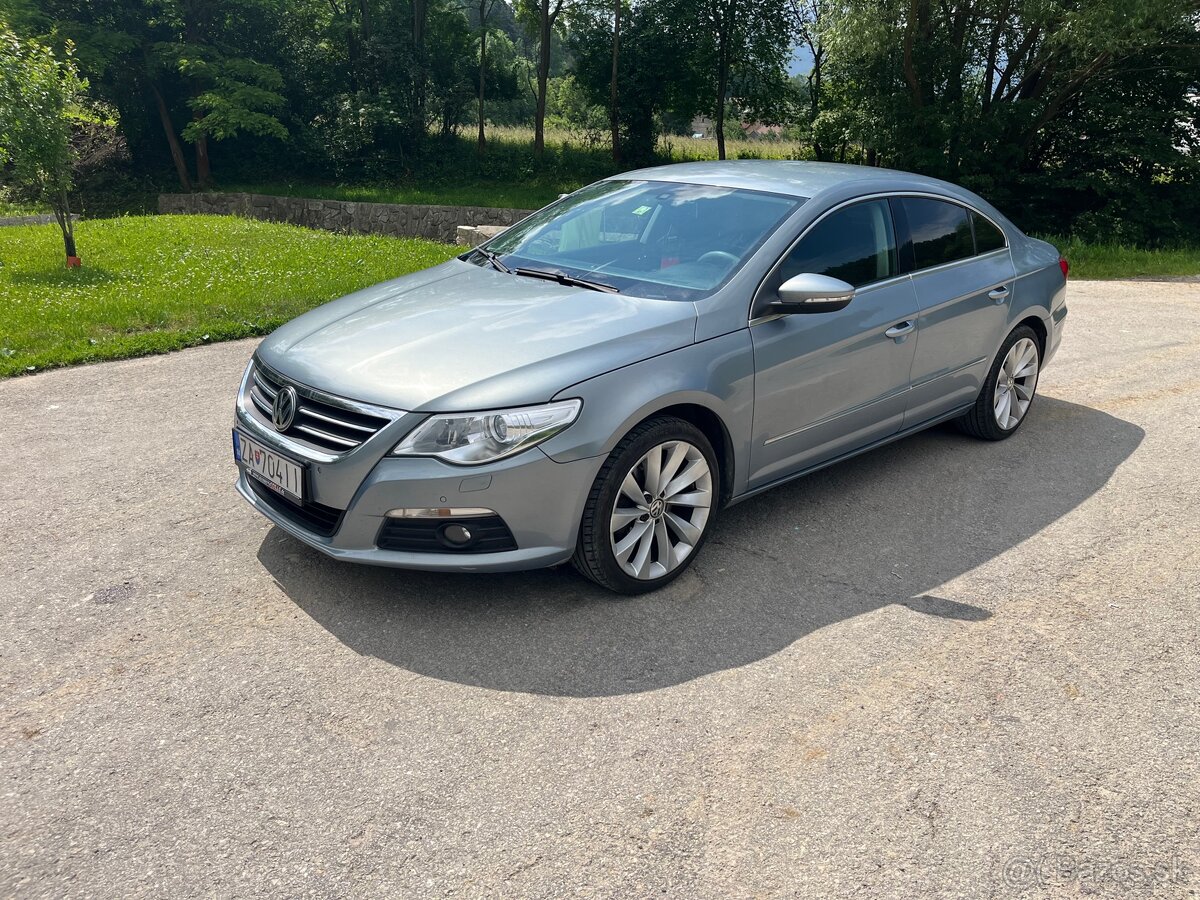Volkswagen Passat CC - 8
