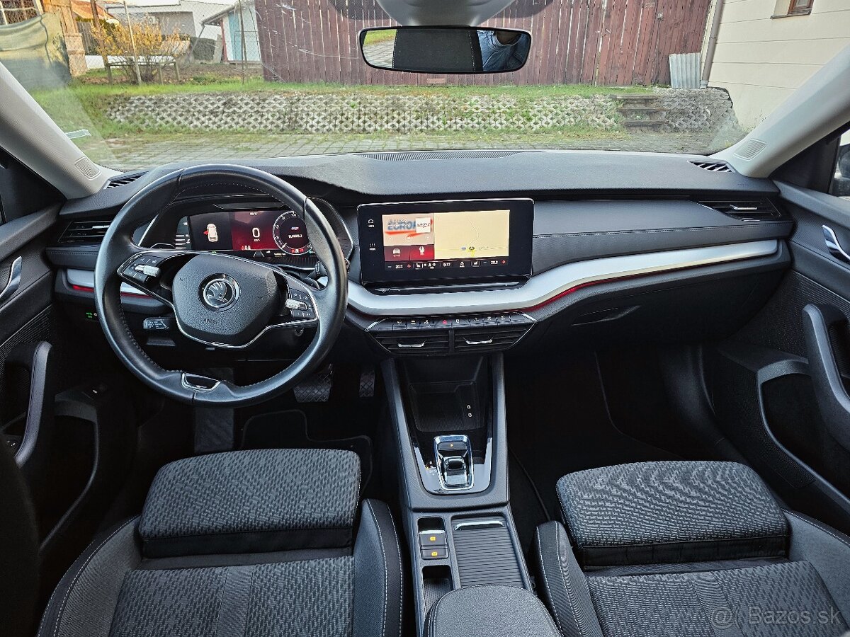 Škoda Octavia Combi IV 2.0 TDI DSG F1 Clever DVD Matrix ACC - 8