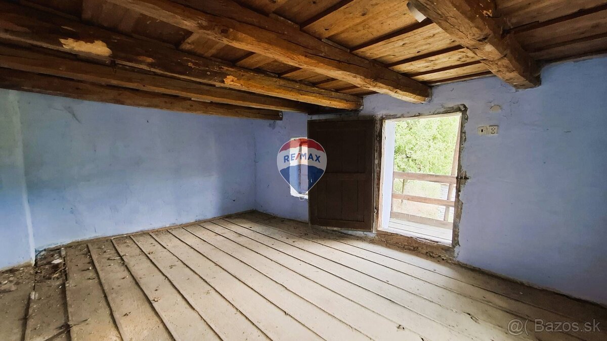 Predaj starý vidiecky dom - 8