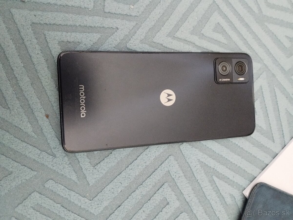 Moto e22 - 8