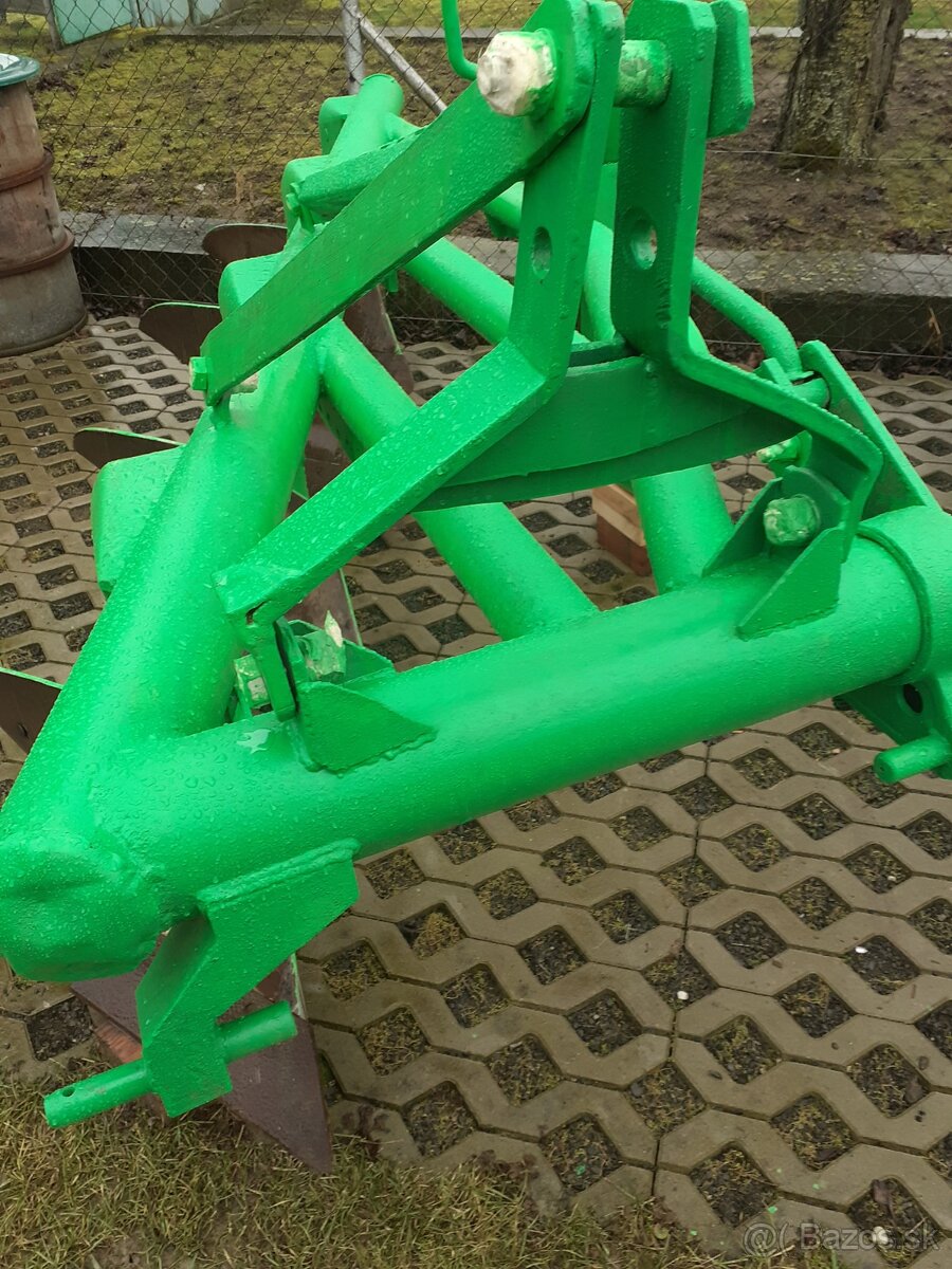 Traktor Zetor 8011 - 8