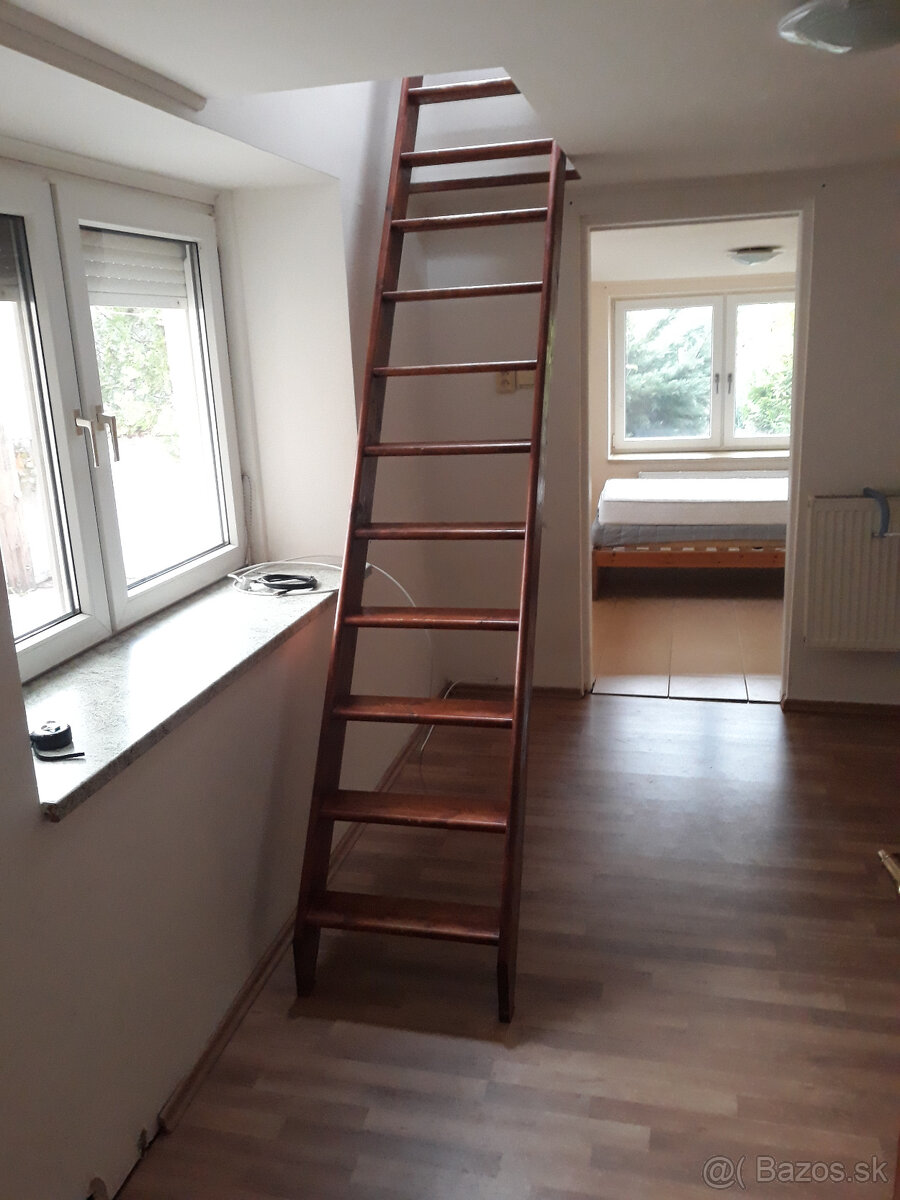 Utulny 3-izbovy rodinny dom Bratislava-Lamac - 8