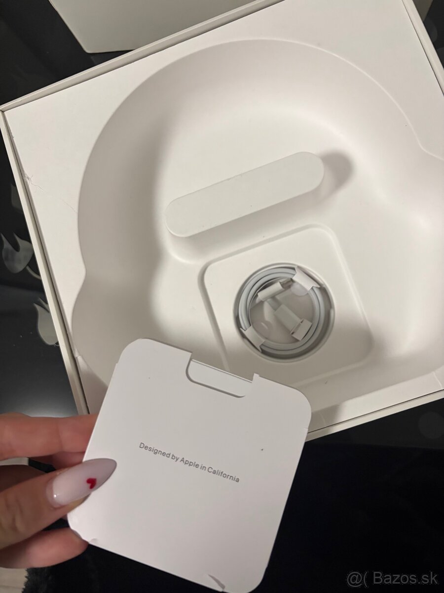 Apple AirPods Max - 8