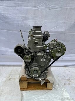 Závodní motor škoda - 8