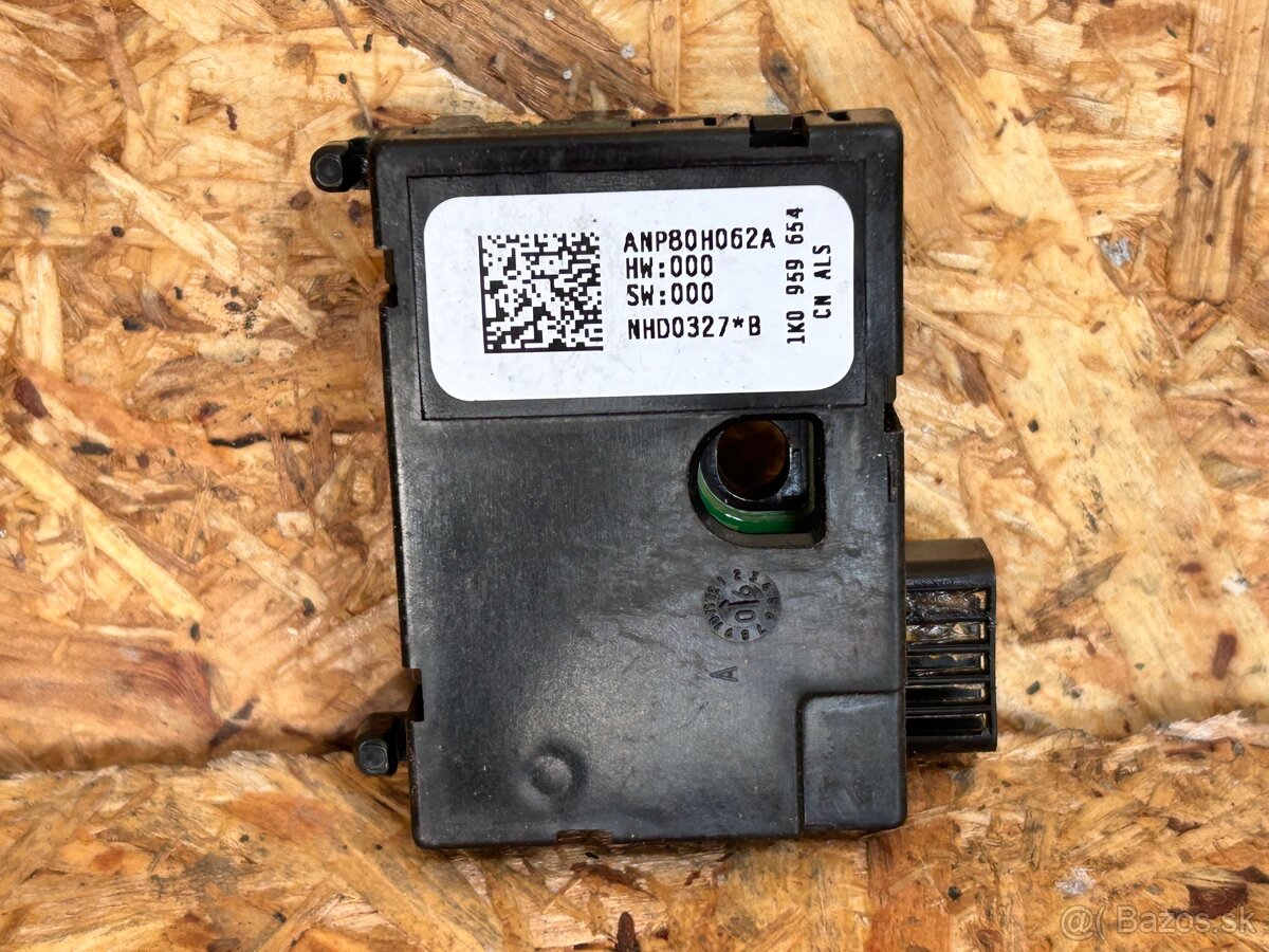 Podvolantový set 1K0959653C Škoda,Seat,VW,Audi - 8