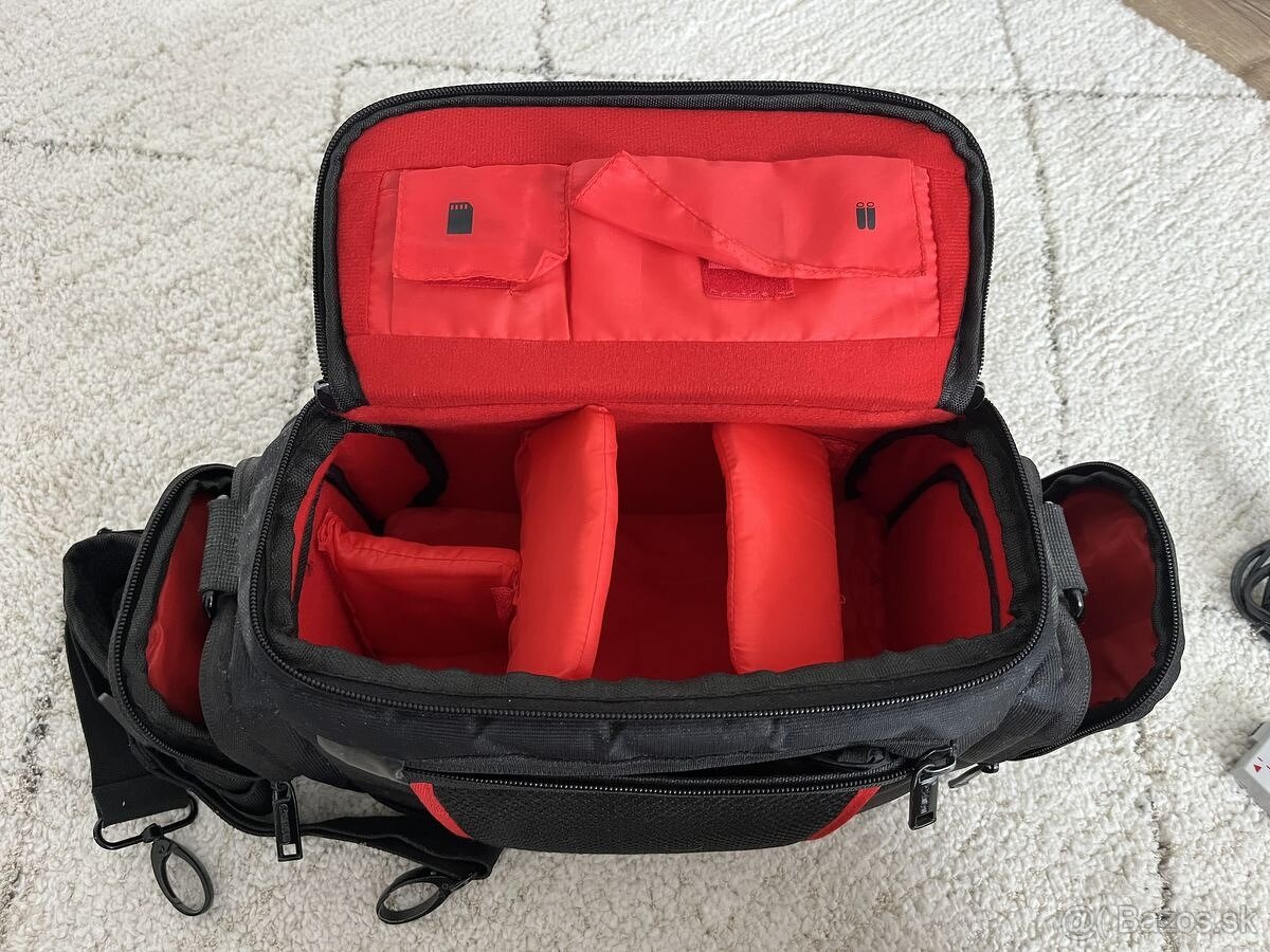 Canon EOS 550D + 2x objektív, blesk, brašňa, ... - 8