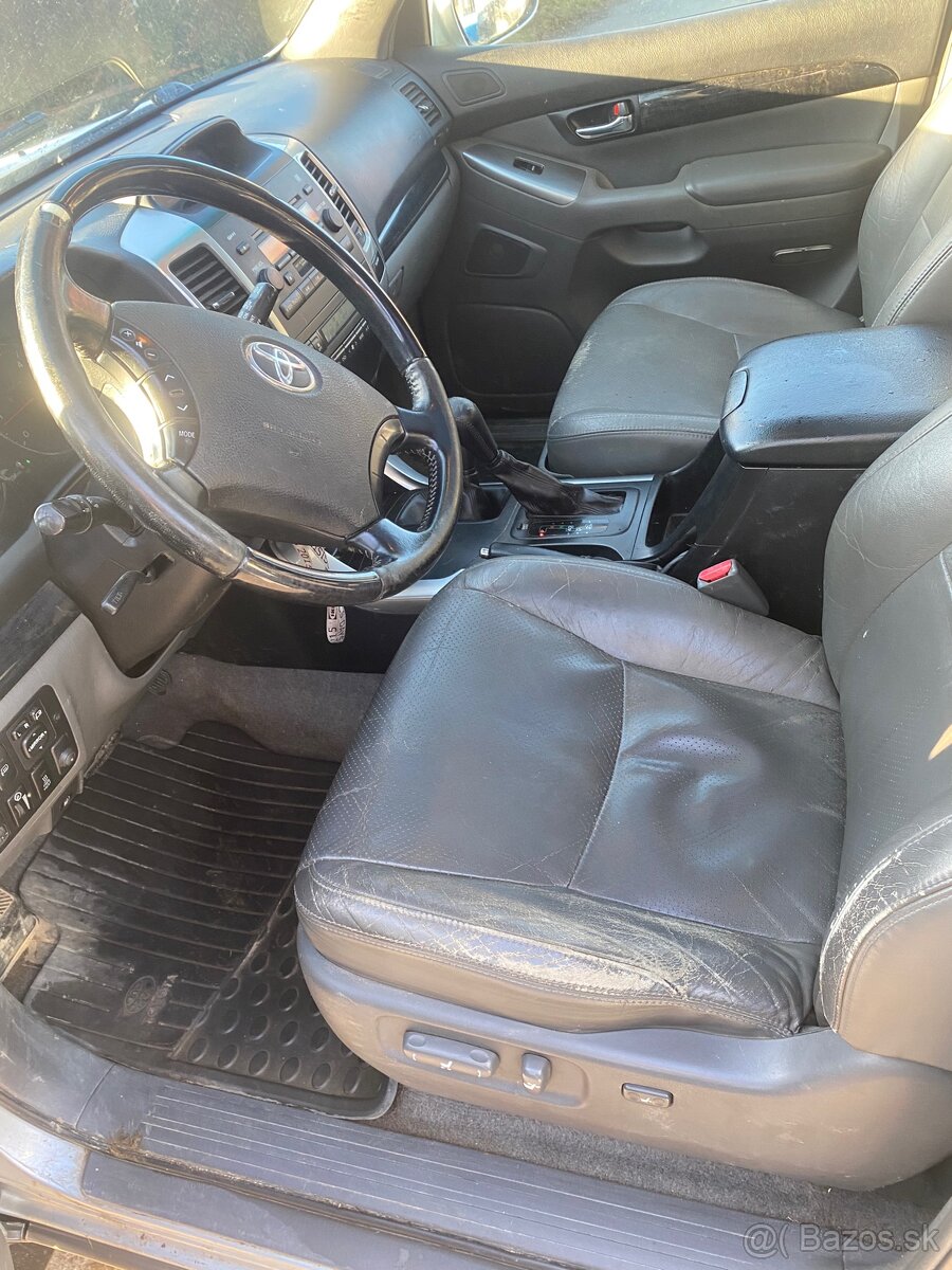 Toyota Landcruiser 120 - 8