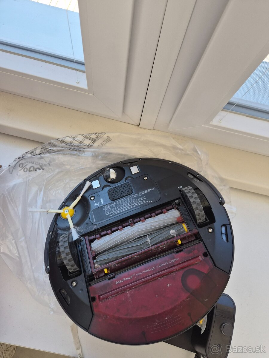 IRobot Roomba - 8