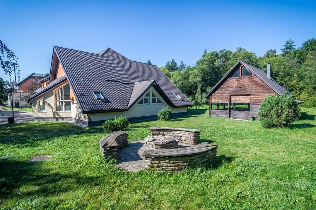 Hotel v nádhernom prostredí pod Tatrami na predaj - 8