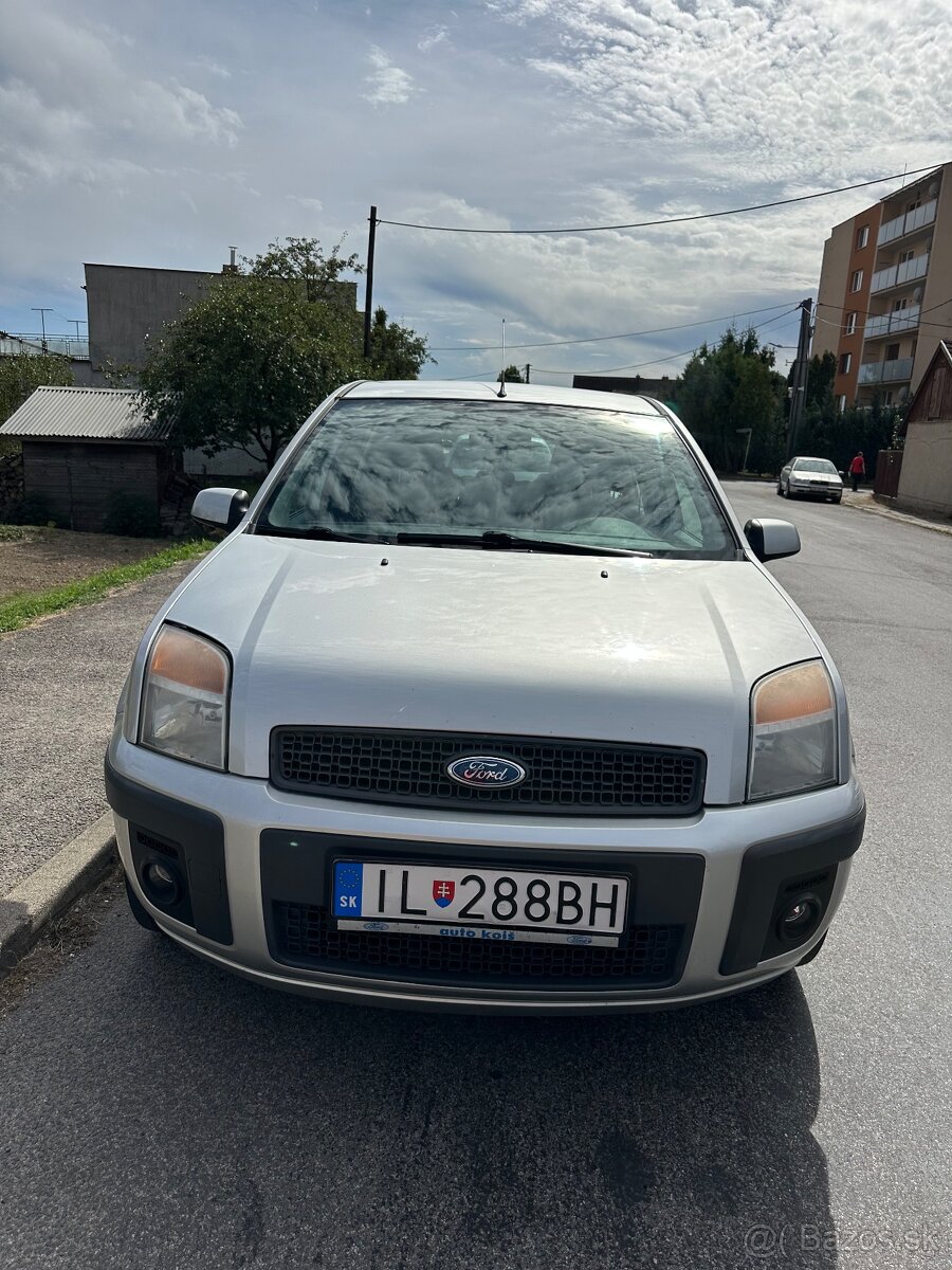 Predám Ford Fusion 1.4 59kw Benzín - 8