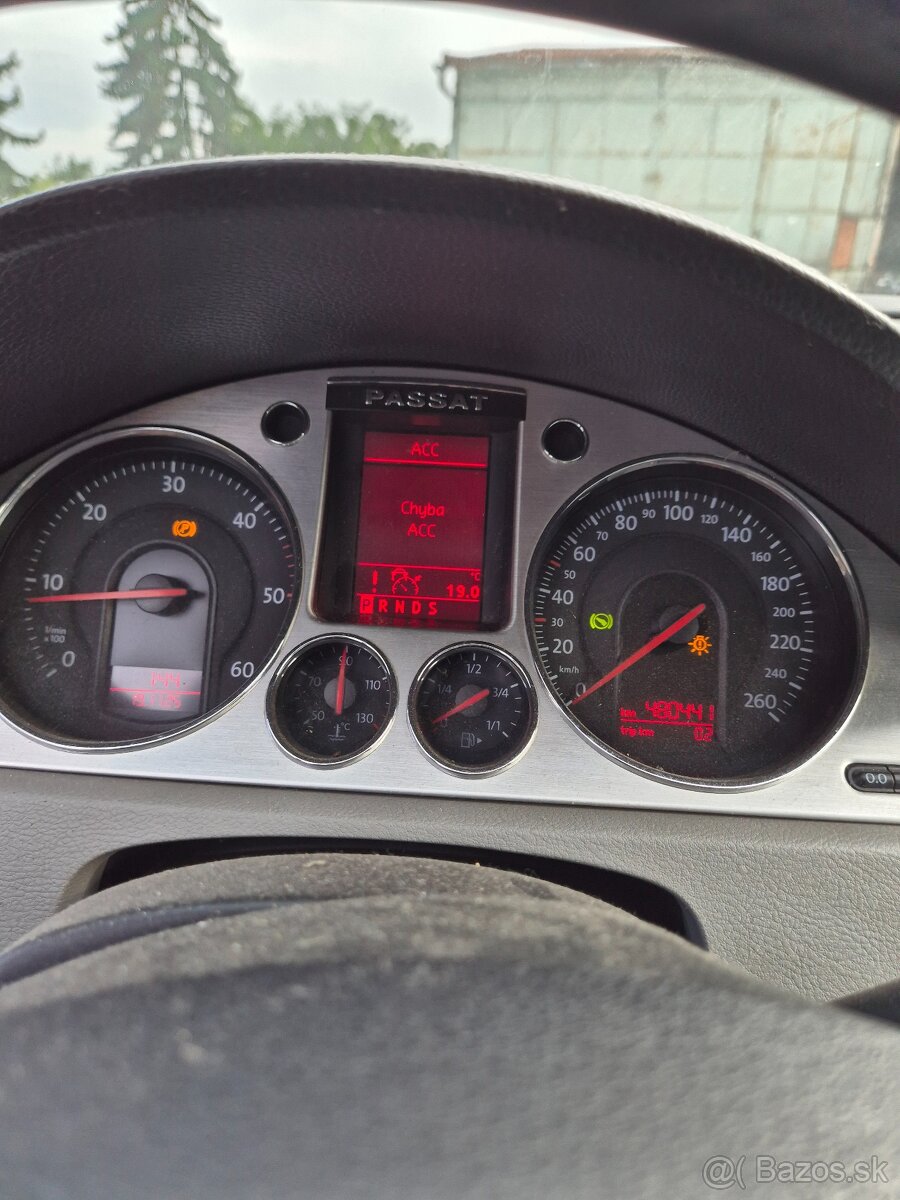 VW Passat B6 - 8