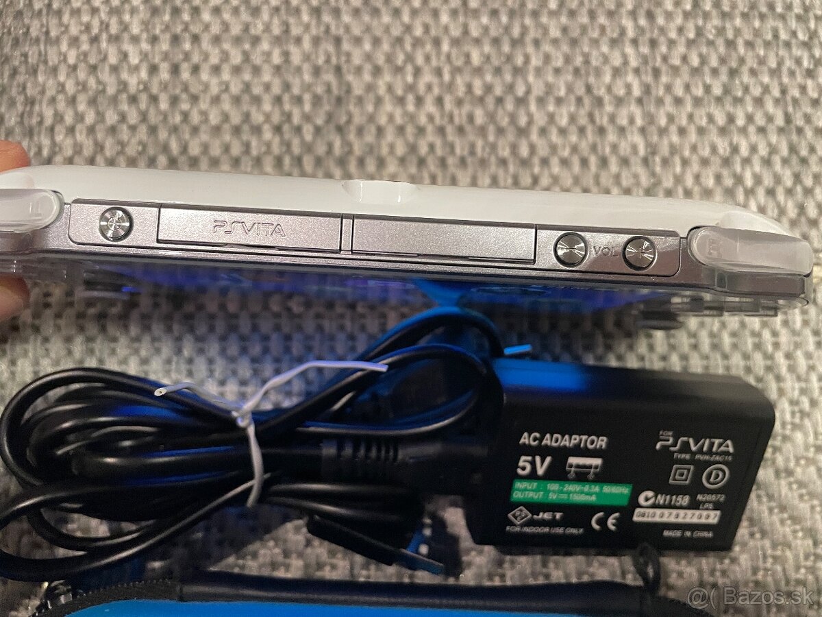 PS VITA PCH-1001 - OLED biela - 8