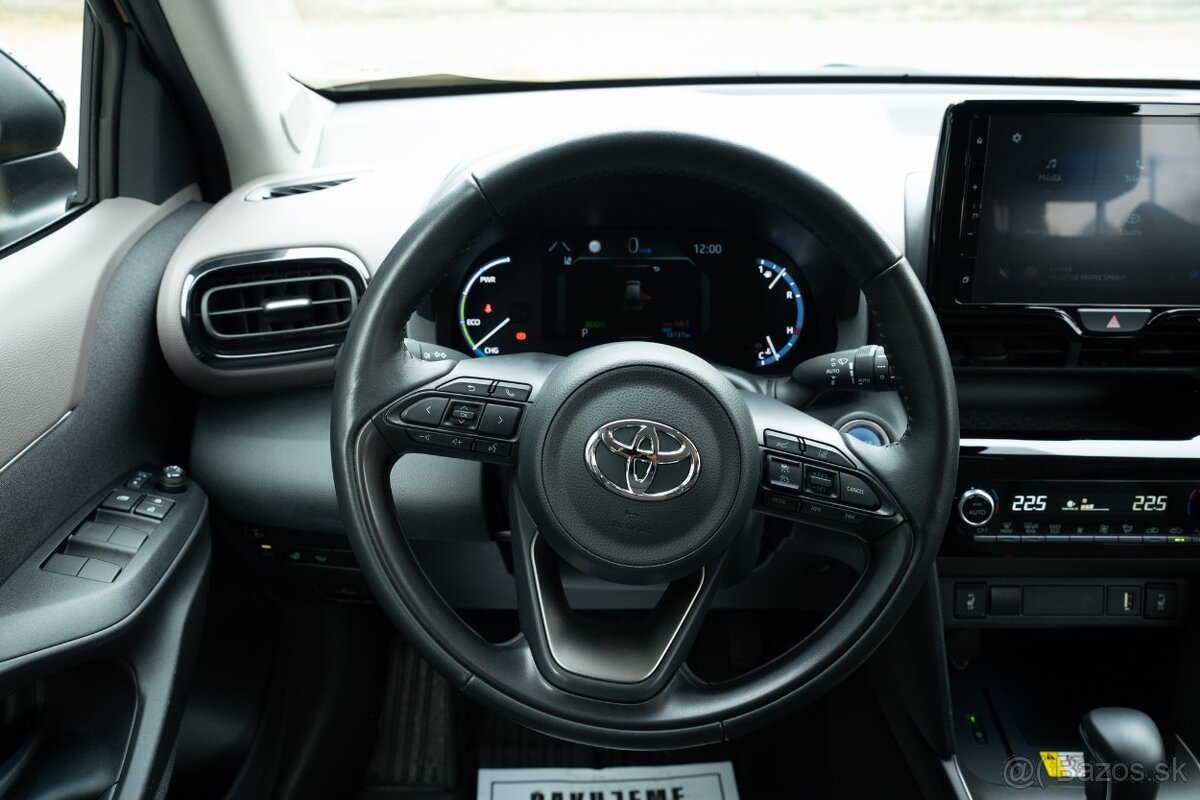 Toyota Yaris Cross Executive Hybrid, odpočet DPH, Záruka - 8