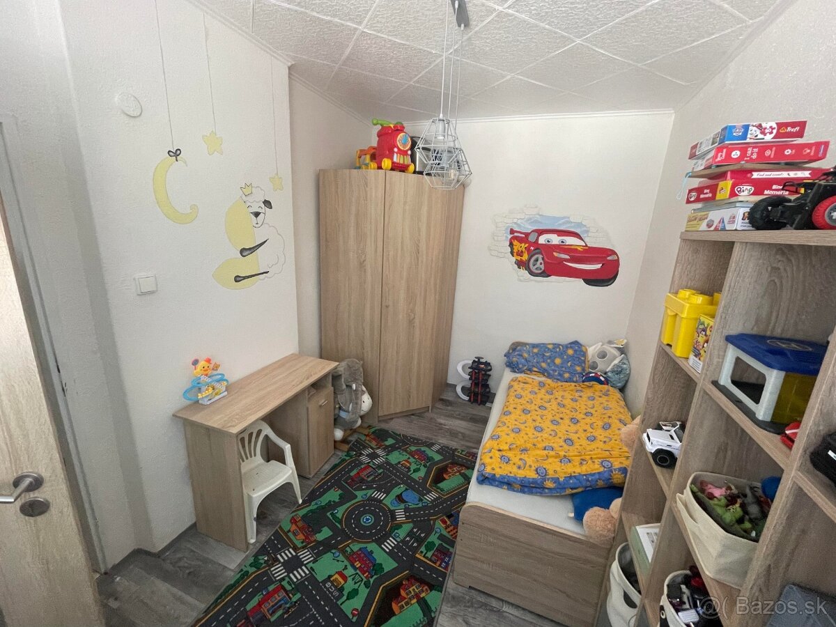 Zrekonštruovaný 3-izb. byt 70 m² + záhradka a garáž, Vrútky - 8