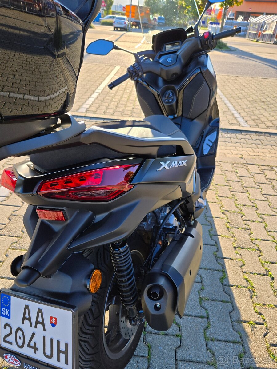 Yamaha XMax 300 TECH MAX 2025 - 8