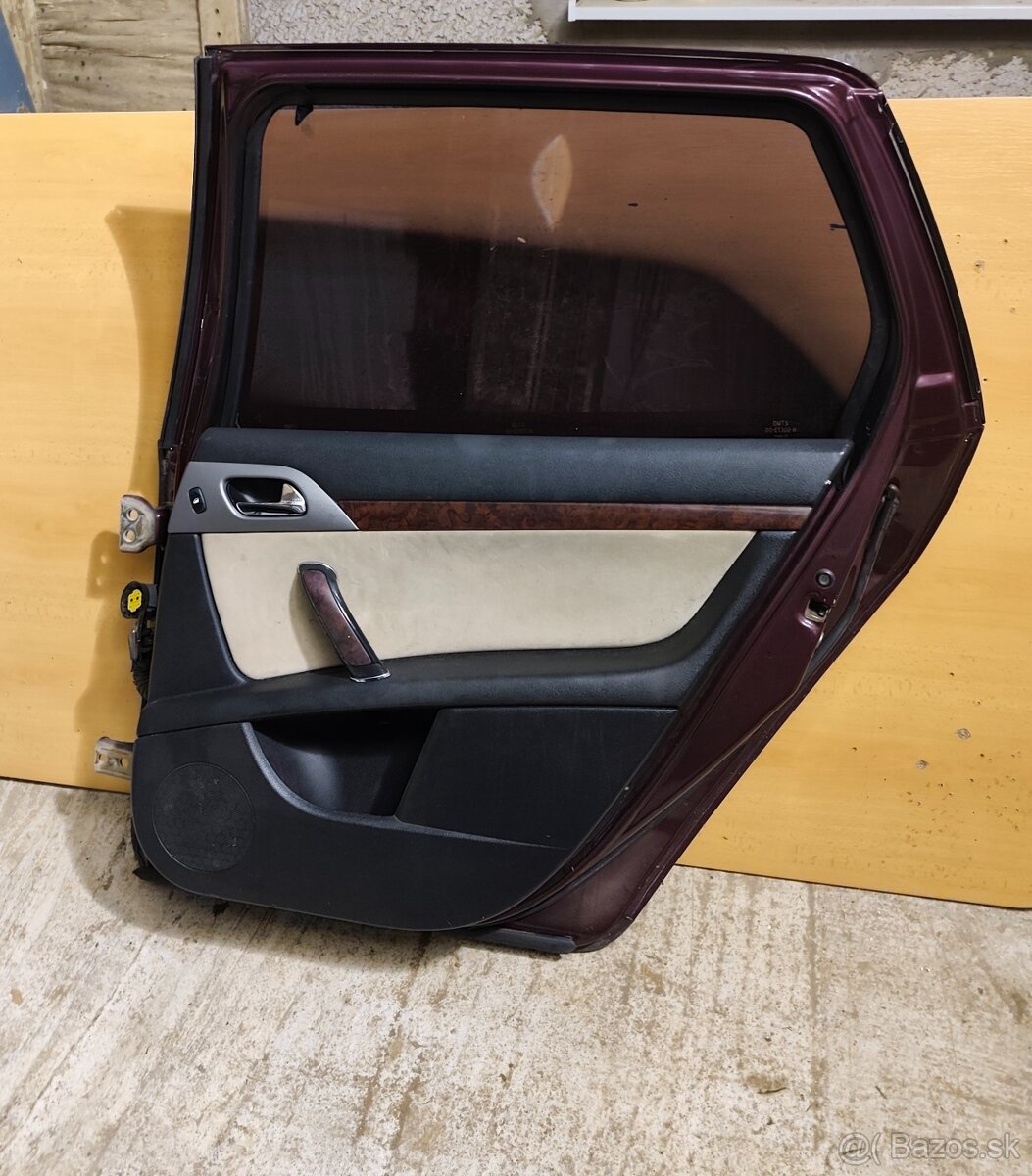 Peugeot 407 SW 4 dvere (fialové) - 8
