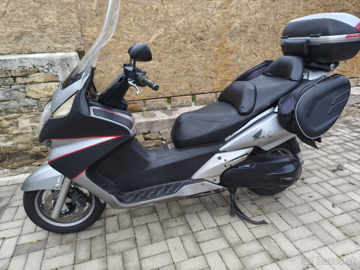 Honda Silver wing 600 - 8