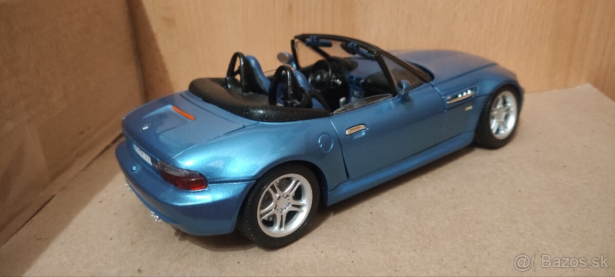 Jaguár Chevrolet bmw Ferrari 1:18 - 8