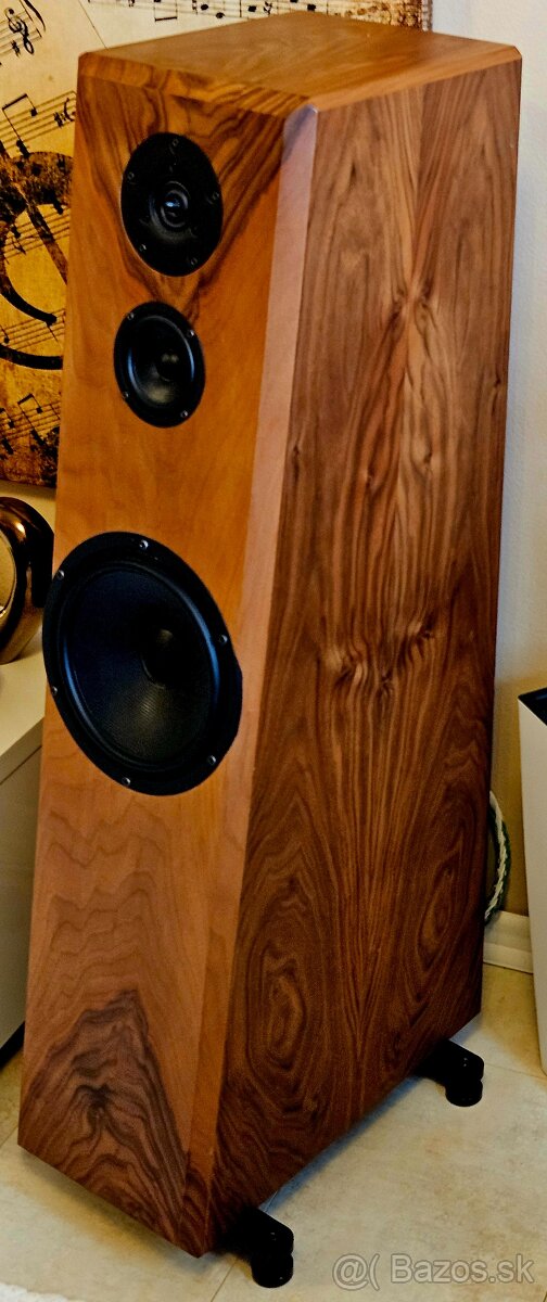 Scan-speak Discovery Troels - 8