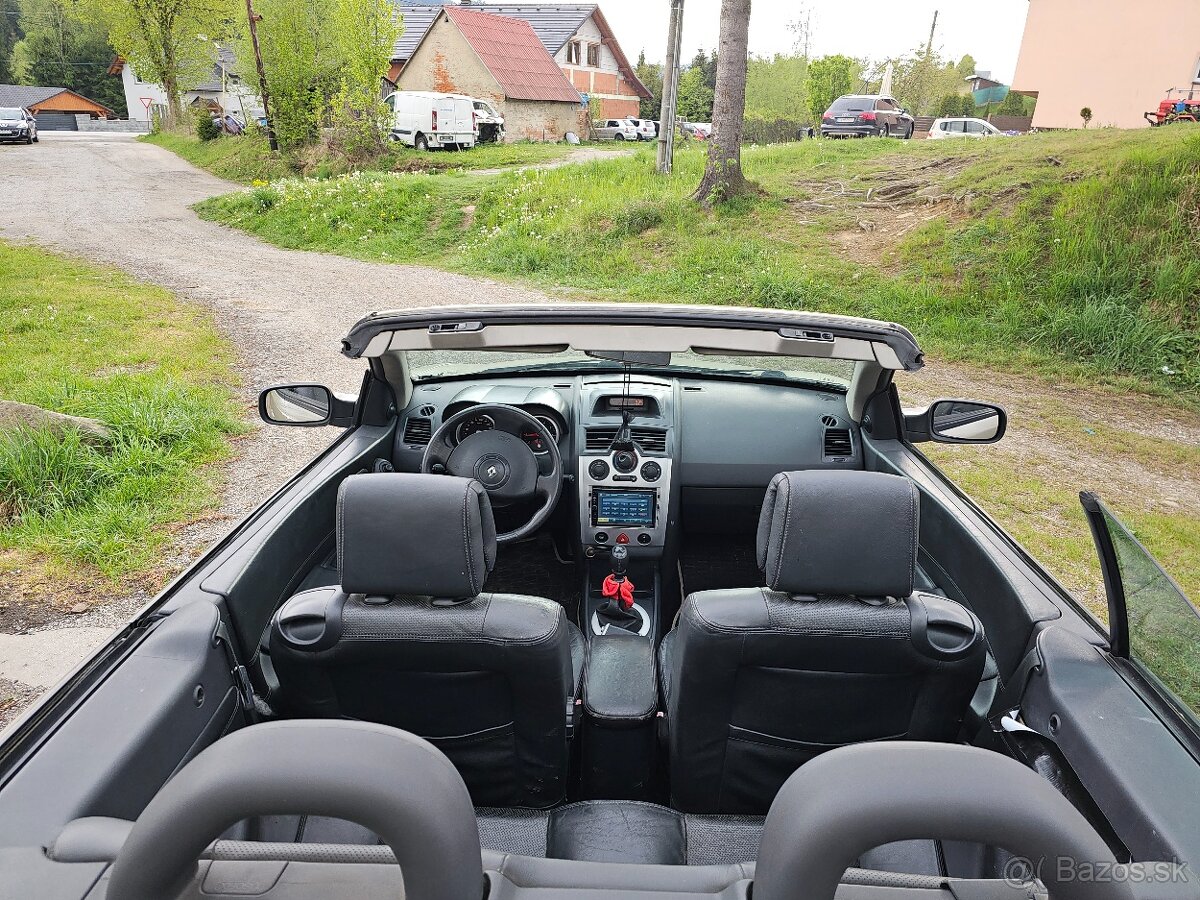 Renault megane II cabrio Karmann - 8