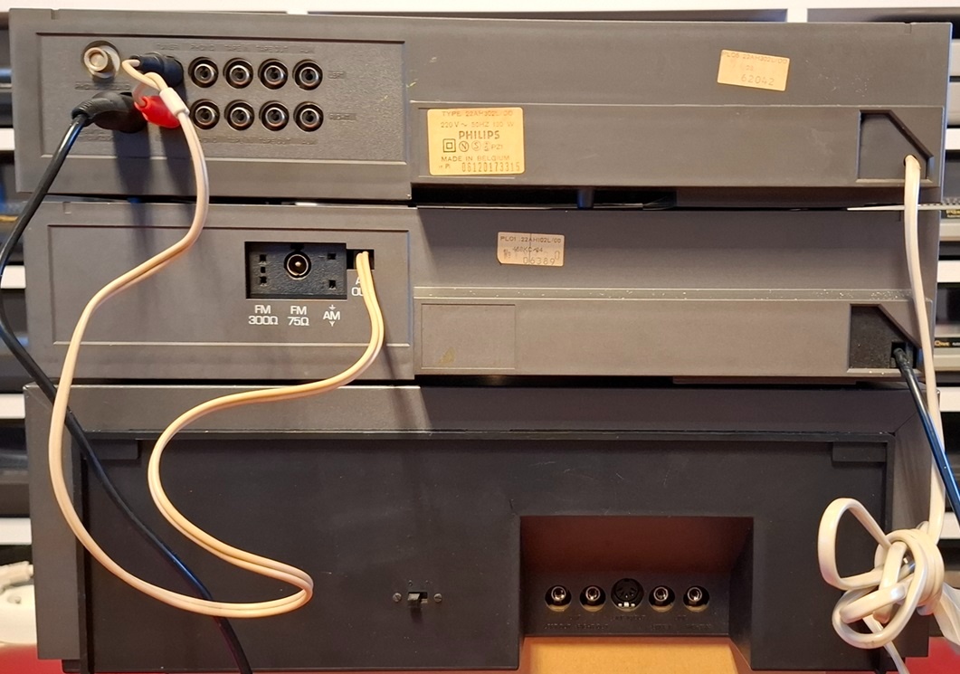 Predám vintage zostavu Philips - 8