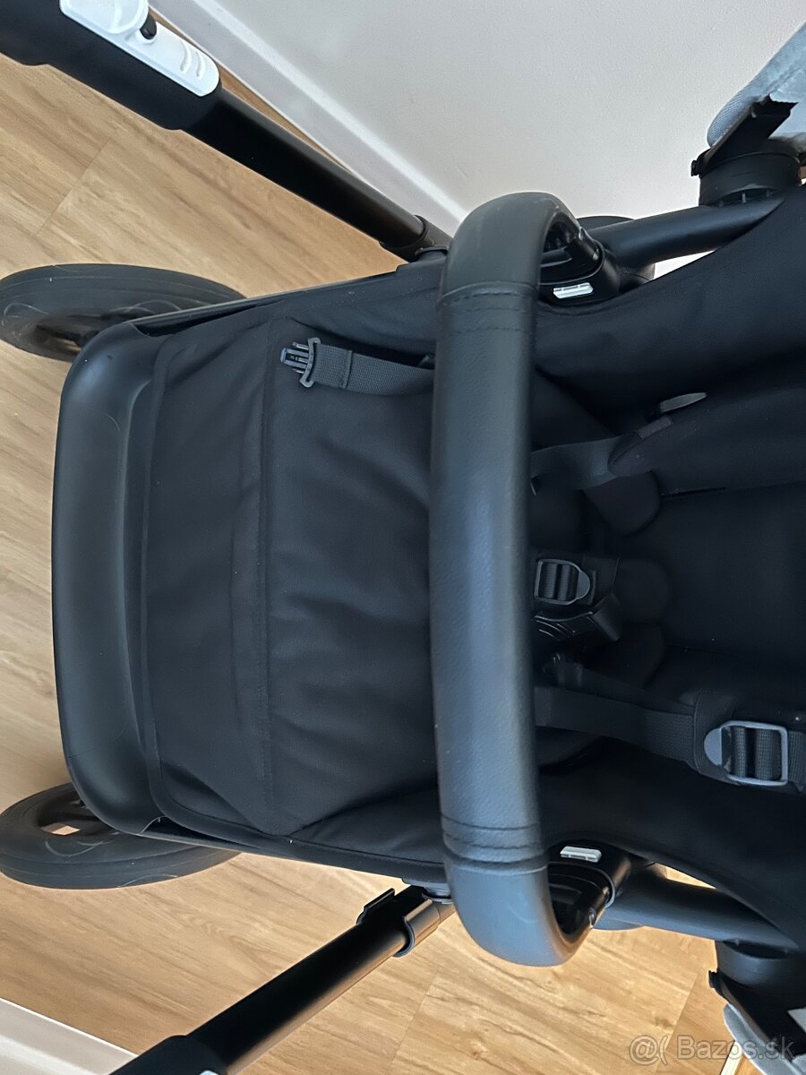 Bugaboo Fox 3 s príslušenstvom - 8