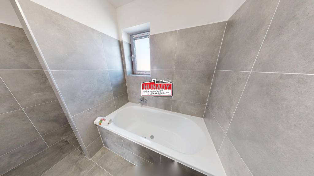 (608 m²) NOVOSTAVBA DOMU V LEVOČI - 8