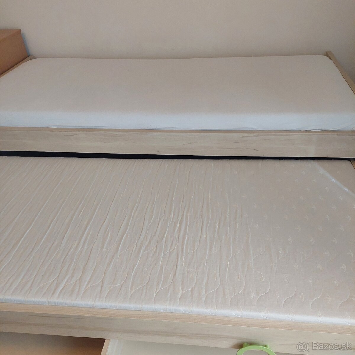 Posteľ, dvojposteľ s matracami - 8